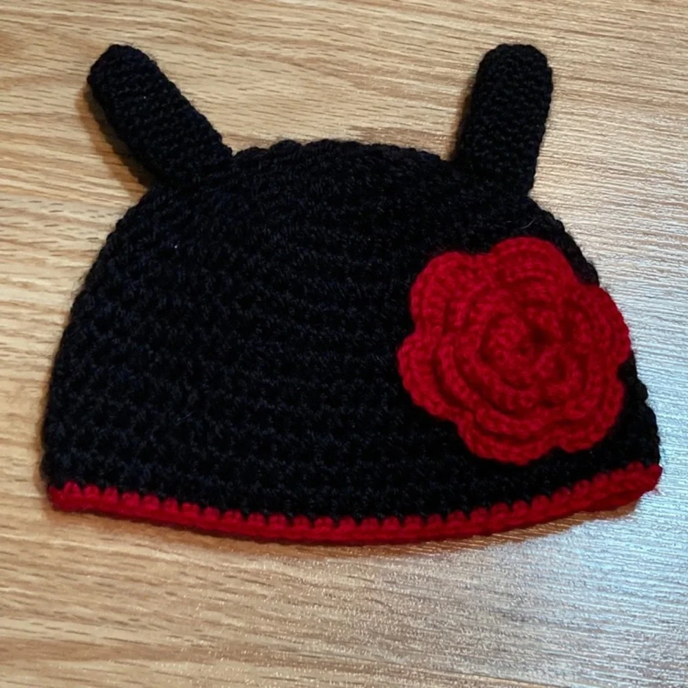 Infant Black Red‎ Crochet Rose Beanie Hat 0-9M Flower Knit Cap